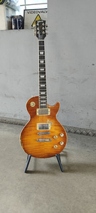 Гитара, копия Gibson (1 фото из 6)