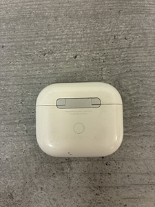 Airpods бу полностью рабочии в хорошем состоянии (1 фото из 3)