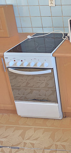 Zanussi elektripliit ahjuga (1 foto / 2)