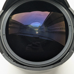 Samyang MF 8mm F/3.5 Fish-Eye CS II APS-C Canon EF (2 foto / 4)
