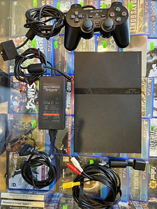 Sony Playstation 2 (1 foto / 1)