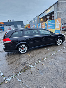 Opel Vectra 1.9 110kv. (7 foto / 11)