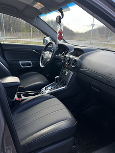 Opel Antara 2.2 120kW (6 foto / 11)