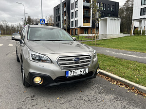 Subaru Outback 2.0 110kB (2 foto / 14)