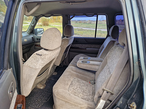 Nissan Patrol (12 foto / 15)