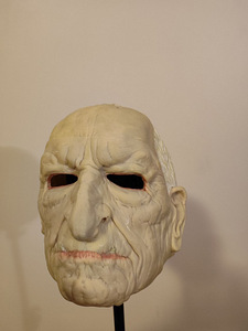 Kõrgekvaliteediline lateksmask Halloweeniks (1 foto / 1)