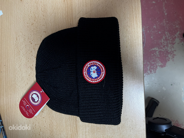 Canada Goose шапка