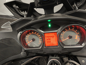 BMW R1200RT (9 фото из 10)