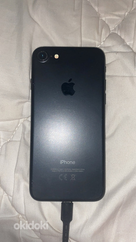 Apple iPhone 7