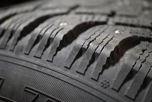 GOODYEAR 255/55R19 (2 foto / 2)