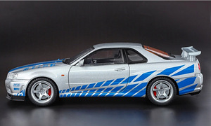1:18 Nissan Skyline (2 foto / 6)