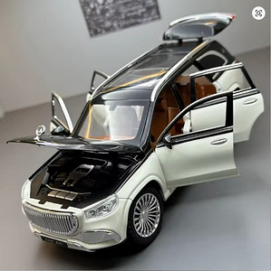1:24 Mercedes Benz Maybach (4 foto / 7)