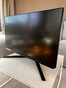 28" 4K игровой монитор / 144 Гц (2 фото из 4)
