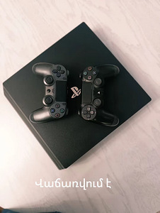 PlayStation 4 Pro 1TB + 2 ջոյստիկ + PS Plus premium (2 լուսանկար / 3)