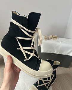 Rick Owen’s (2 foto / 6)