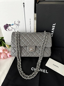 Сумка Chanel Grey Silver копия (10 фото из 10)
