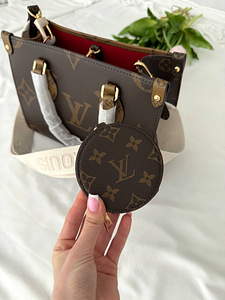 Louis Vuitton Onthego PM - Kopija (8 foto no 10)