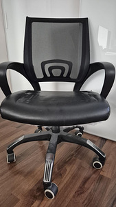 Офисное кресло IGO (2 фото из 3)