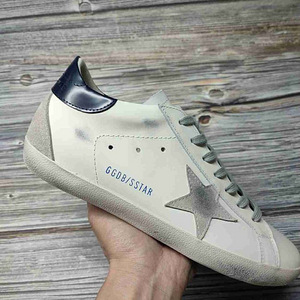 Golden goose 42 eu,replika (1 foto / 3)