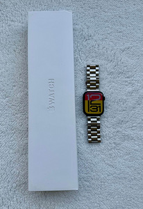Умные часы Apple Watch Series 8 45mm (1 фото из 3)