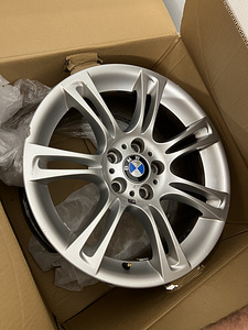BMW 350 STYLE ORIGINAL 18” ДИСКИ (5 фото из 6)