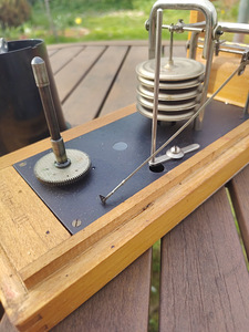 Antiikne barograaf, "Gidromet Instruments" tehasest, Riia. V (1 foto / 8)