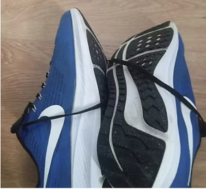 Кроссовки NIKE AIR ZOOM.45 Прекрасное состояние. (3 фото из 3)