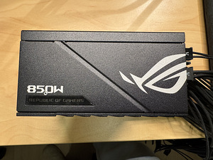 Toiteplokk ASUS ROG SFX LED Loki 850W PSU (2 foto / 4)
