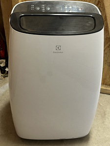 Кондиционер Electrolux EACM-13 HR/N3 (1 фото из 3)