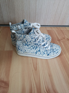 Uued ketsid s. 29 H&M (2 foto / 3)