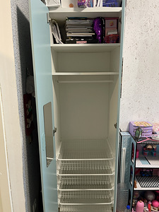 Шкаф IKEA с зеркалом (3 фото из 4)