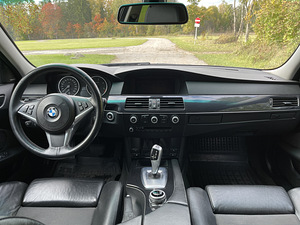 BMW 520d LCI Touring (10 foto / 13)