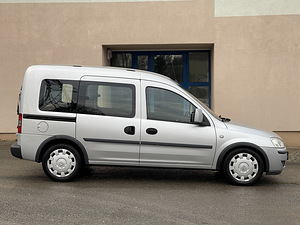 Opel Combo Tour 1.7 CDTI (3 фото из 15)