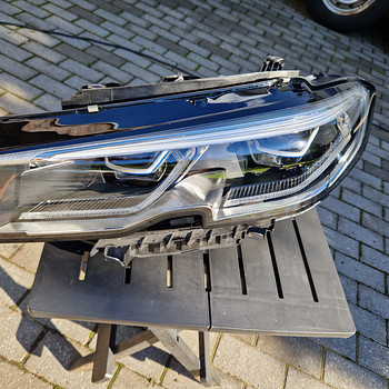 BMW G20/G21 Laser esituli, vasak