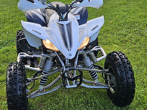 Квадроцикл yfz 450cc (6 фото из 10)