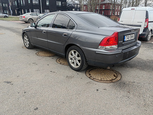 Auto Rent (4 foto / 4)