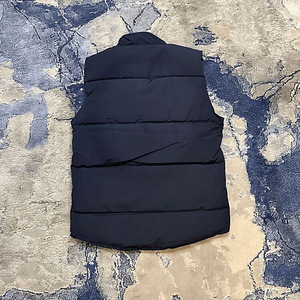 Canada Goose vest / žilett Suurus: S (2 foto / 3)