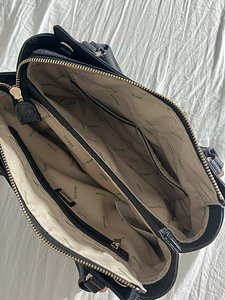 KOTT GUESS (3 foto / 6)