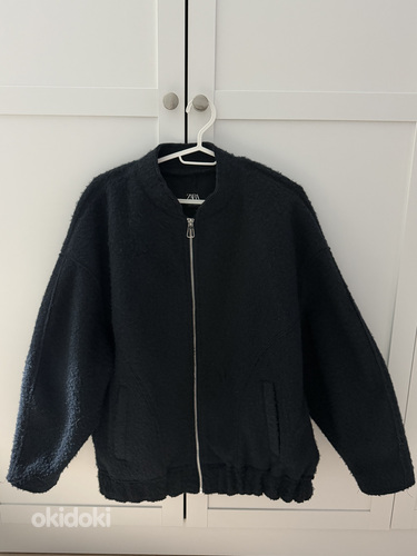 Бомбер ZARA