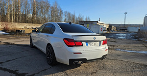 BMW 730LD LONG M-Sportpakett (7 фото из 12)