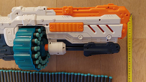 Nerf mängurelv Zuru X-Shot pöörleva trummeliga,kaasa 80 kuul (2 foto / 8)