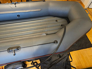 ПВХ лодка Hunterboat 320 (2 фото из 10)