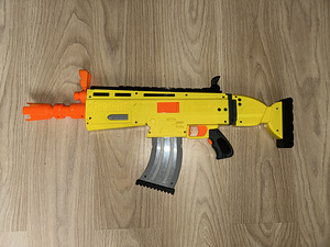 Nerf Fortnite (2 фото из 2)