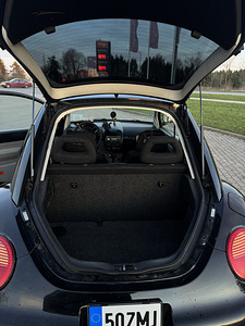 New Beetle 1998 2.0 85Kw (6 foto / 12)