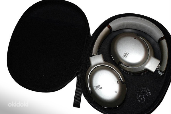 JBL TOUR ONE M2 WIRELESS