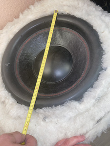 Subwoofer (3 foto / 3)