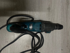 Makita HR2460 (4 foto / 5)