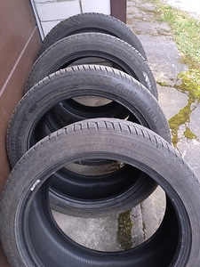 235/45R18 lamellrehvid Continental VikingContact7 (2 foto / 3)