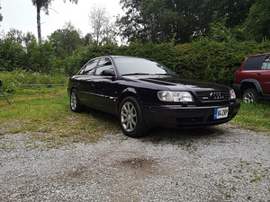Audi A6 2.8 142kw quattro (4 foto / 10)