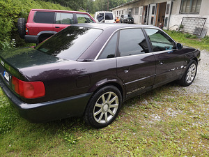 Audi A6 2.8 142kw quattro (6 foto / 10)
